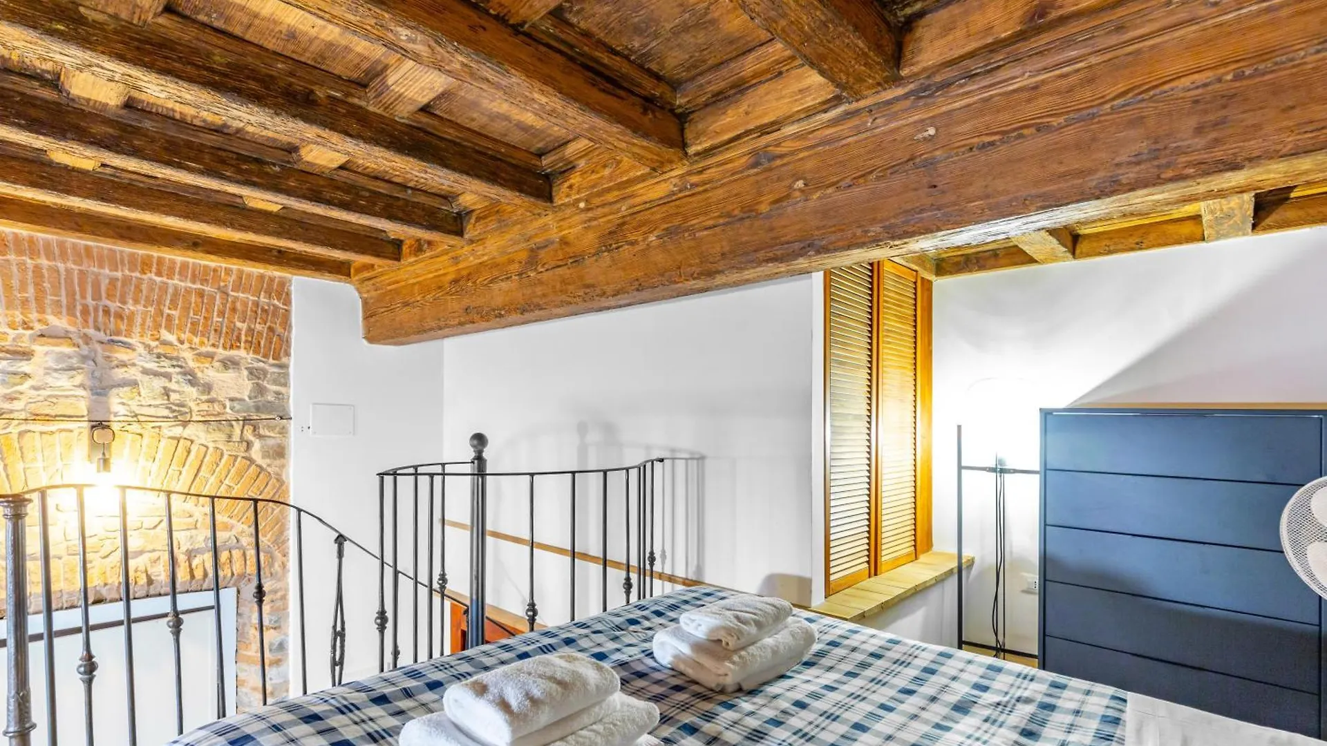 Florence Oltrarno Duplex Apartment Ιταλία